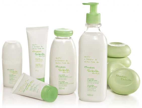 Natura-Tododia-Verão-Uva-verde-e-agua-de-coco